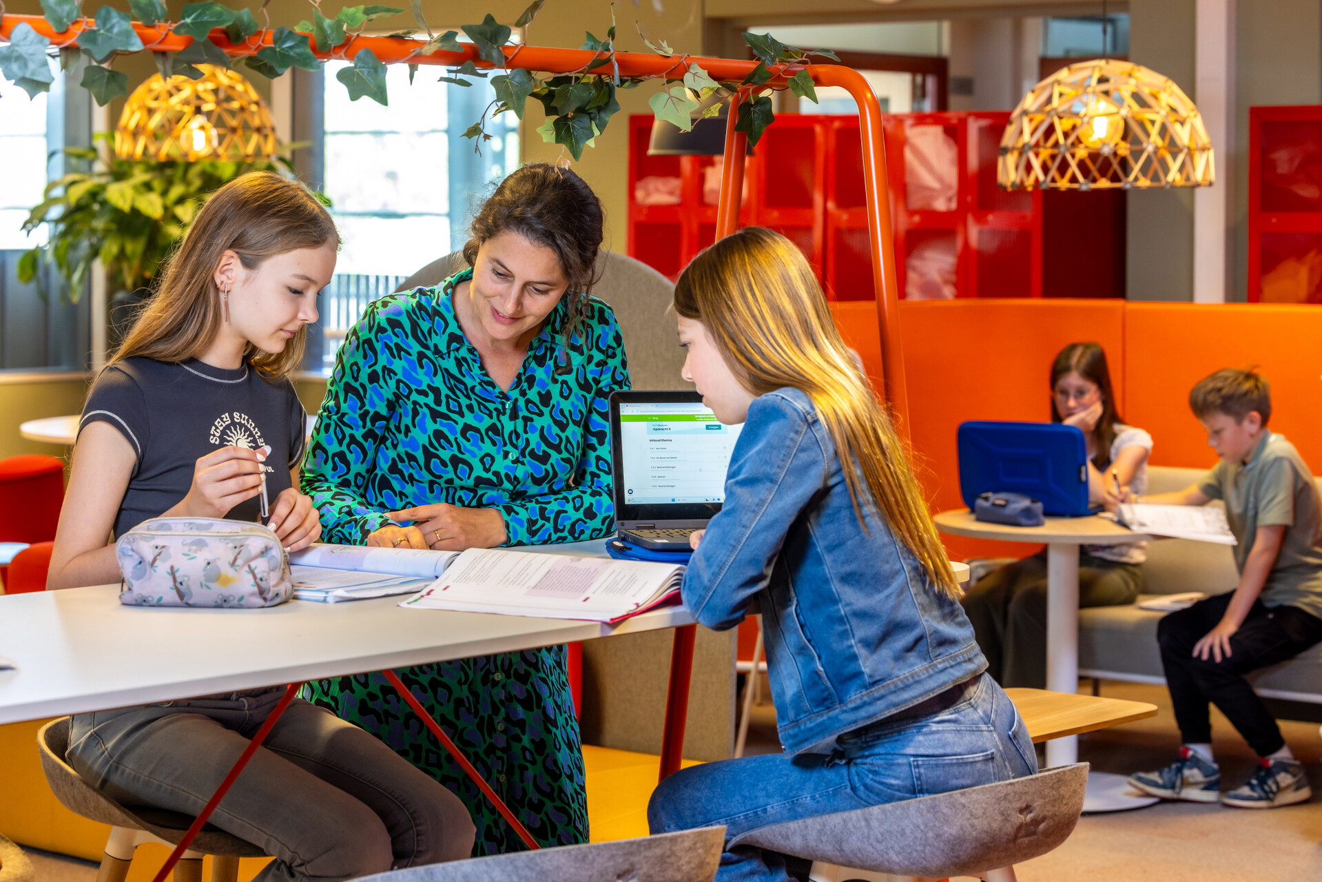 Het Stormink - Etty Hillesum Lyceum | Het Stormink